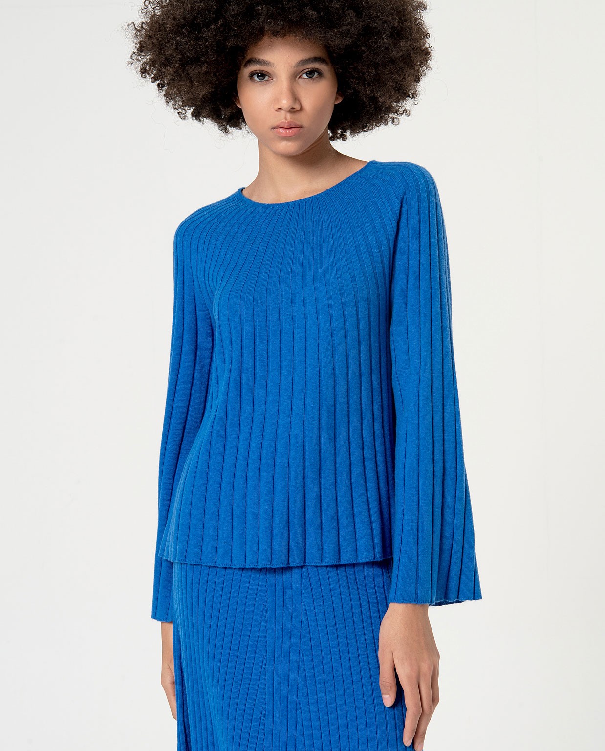 Plain ribbed ribbed pullover Blue