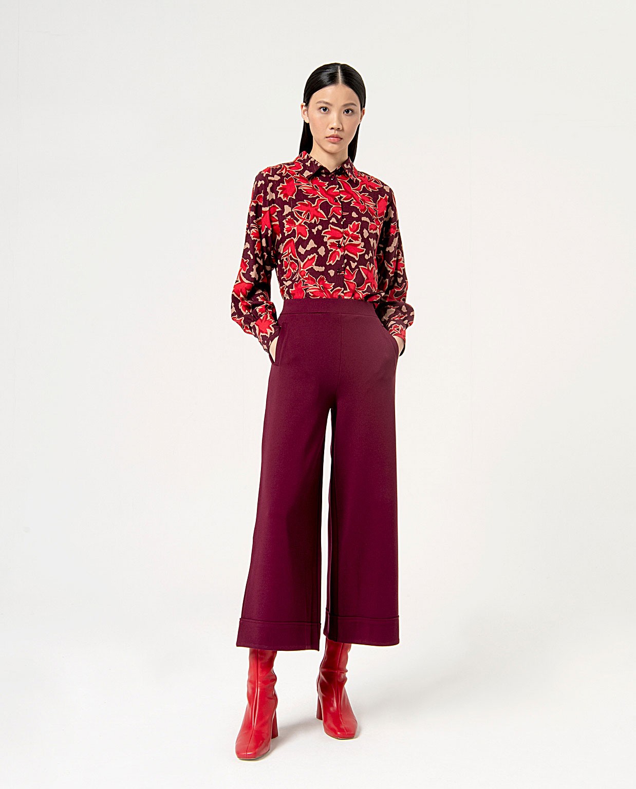 Plain elastic cropped pants Purple