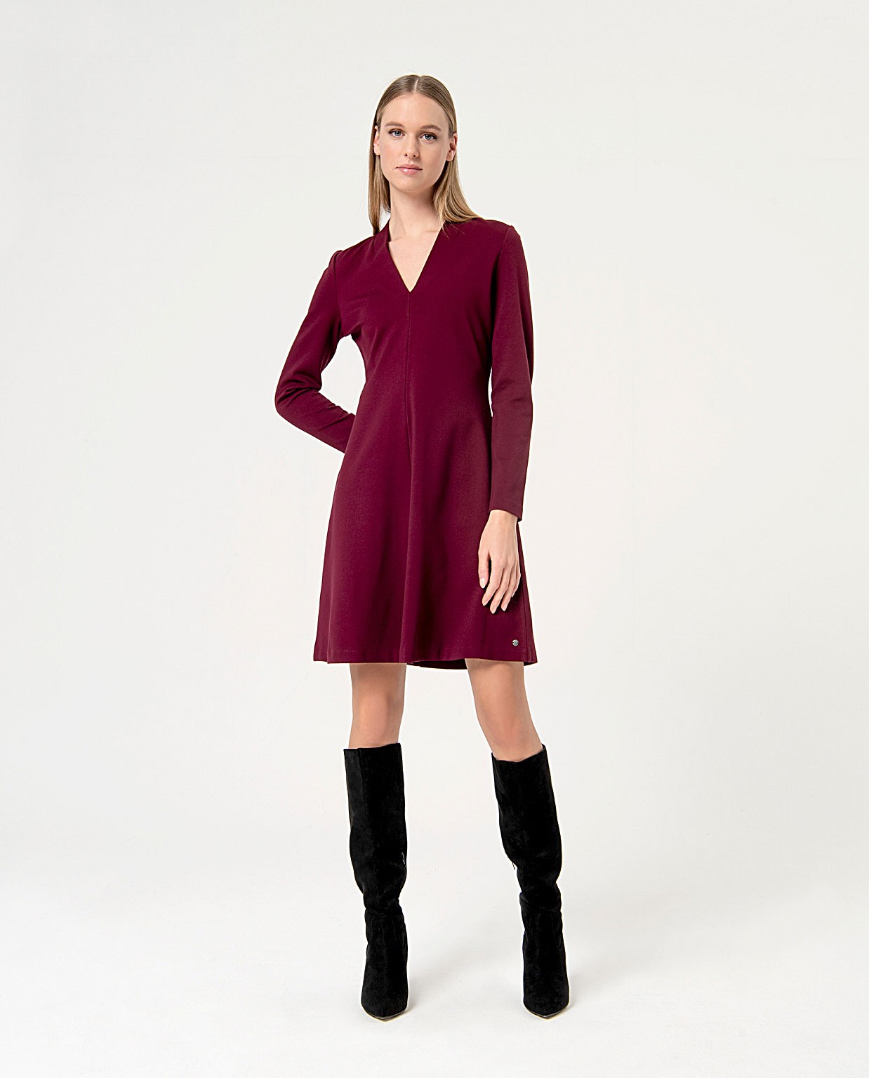 Straight and short elastic dress Purple