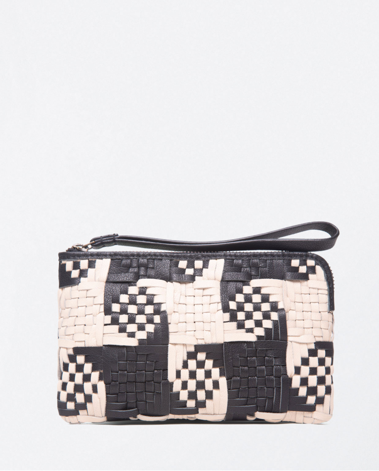 Embossed braided leather hand bag Black