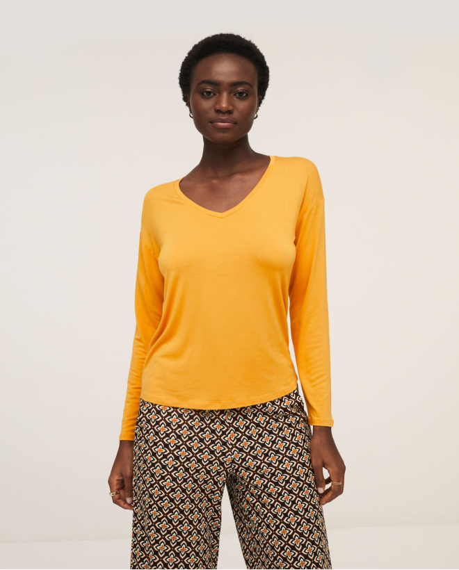 T-shirt with long sleeves v-neck Yellow