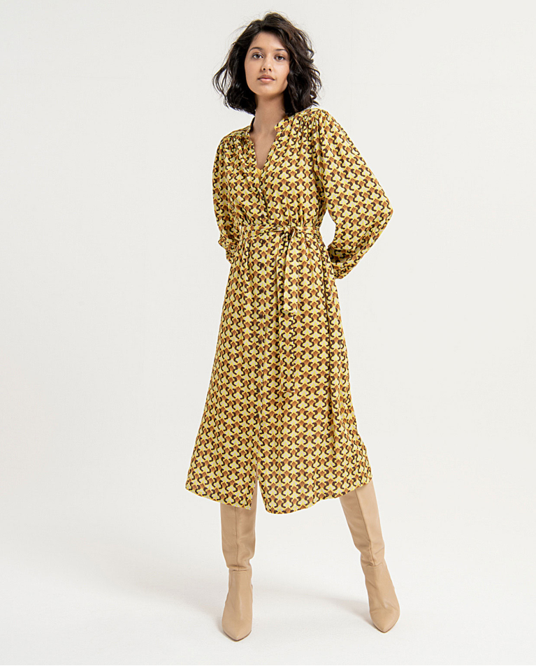 Printed midi dress with mao collar and V-neckline Brown