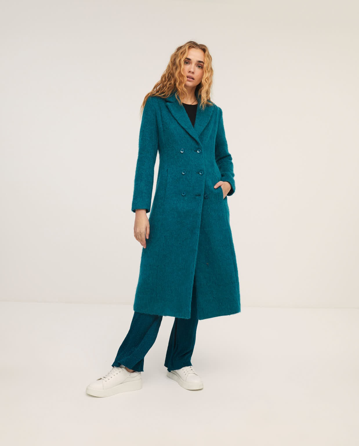 Fitted coat with laper collar Petrol blue