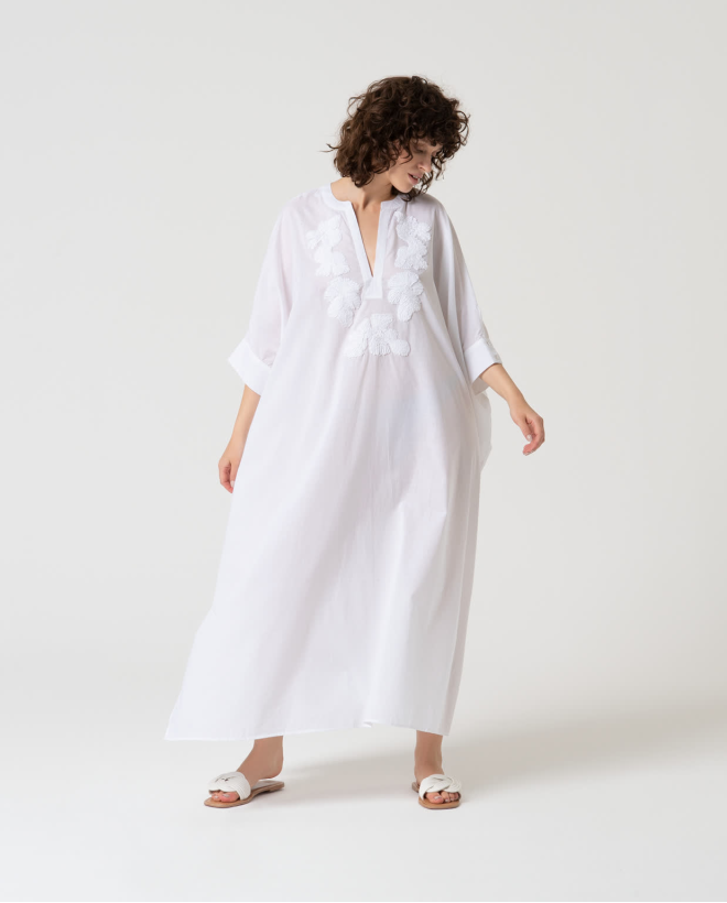 Solid cotton closed long KAFTAN AND PAREOS White