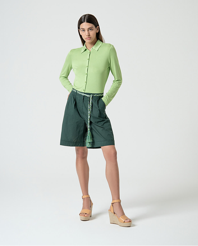 Cotton shorts with belt Bottle Green