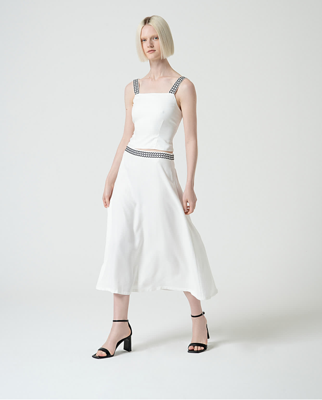 Flowy midi skirt with embroidery White