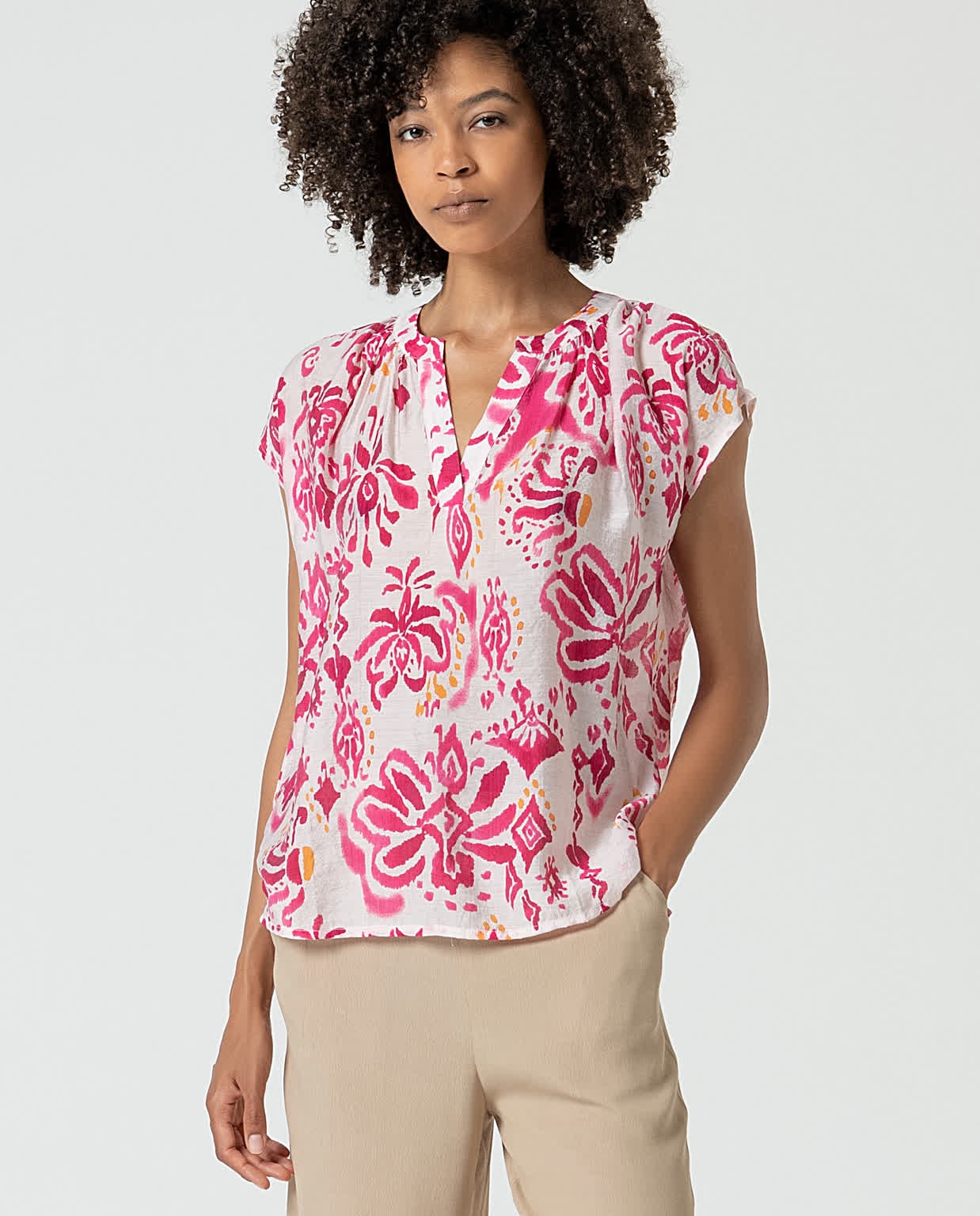 Blusa collo alla coreana aperto stampata Fucsia