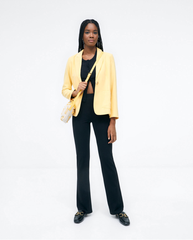 Giacca con tasche applicate. Semplice Giallo