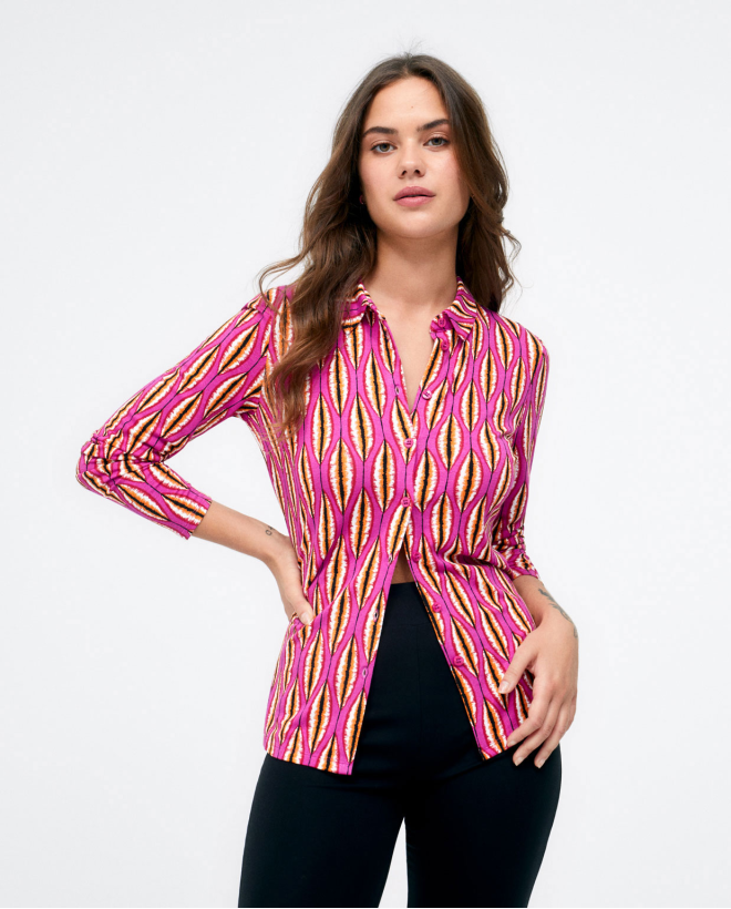 Camicia a maniche lunghe. Elastica. Stampa Fucsia
