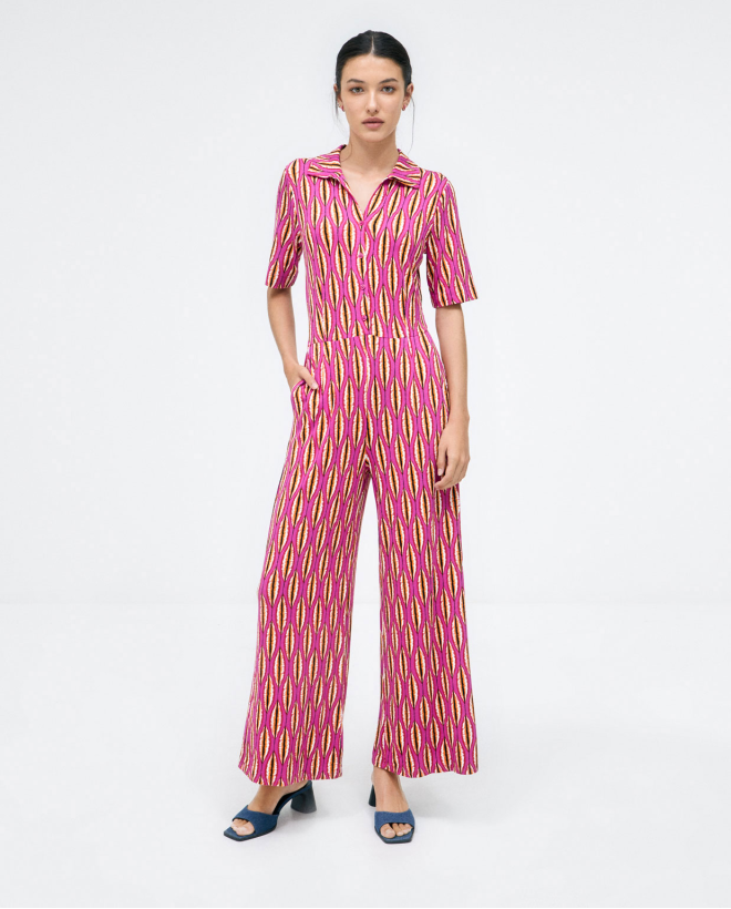 Tuta con camicia lunga. Elastico. Stampa Fucsia