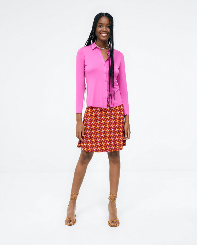 Long sleeve shirt. Elastic...