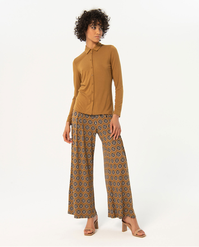 Camicia elastica a manica lunga tinta unita Tabacco