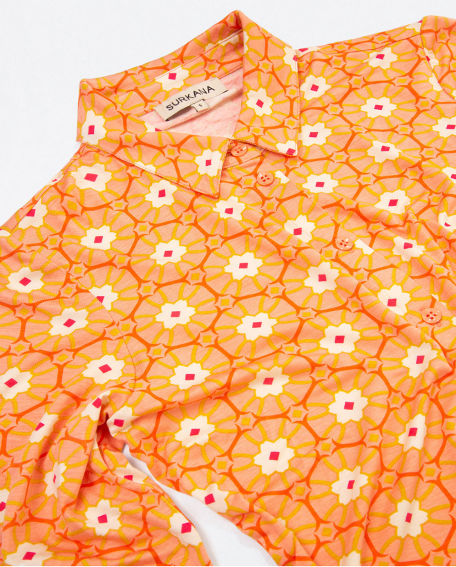 Camicia a maniche lunghe. Elastico. Stampa Arancione